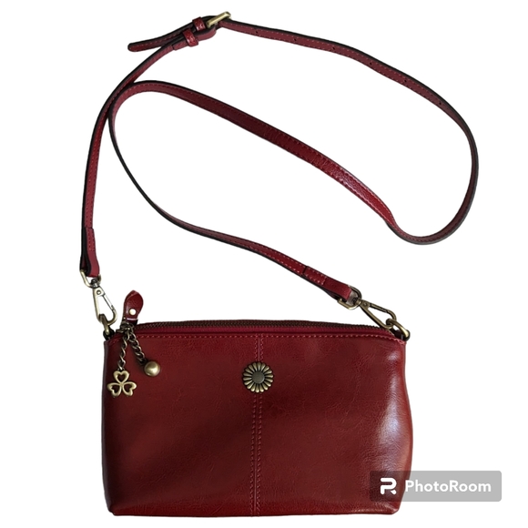 Red Smooth Oil Rich Leather Crossbody Purse Zip Top Multiple Pockets Sunflower - Picture 16 of 16